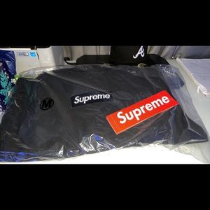 Supreme 2021 box logo